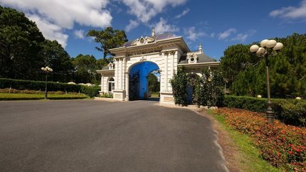 Lối vào Sam Tuyền Lâm 4* Resort