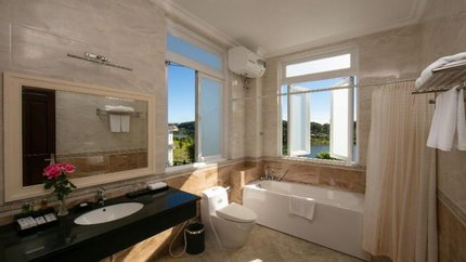 Phòng tắm bồn thư giãn