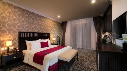 Penthouse Terrace Golf View