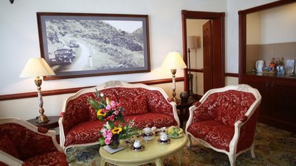 Phòng khach sang trọng và cổ điển