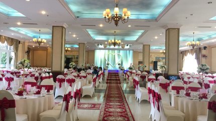 Phòng tổ chức tiệc cưới