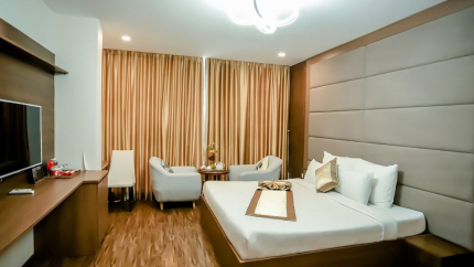 Phòng Executive Suite tại Sandals 2* Bảo Lộc Hotel