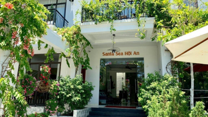 Lối vào Santa Sea Villa Hoian 3 sao
