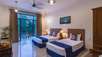 Phòng Captain tại Santa Sea Villa Hoian 3 sao