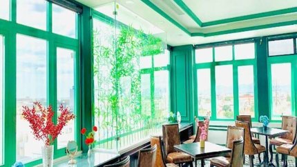 Nhà hàng khách sạn