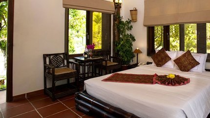 Cửa sổ hướng vườn, phòng thông thoáng