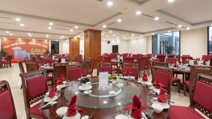 Không gian nhà hàng của khách sạn Sapa Green Forest Hotel 3*