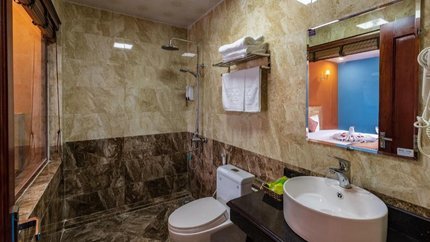 Phòng vệ sinh Deluxe Double Balcony