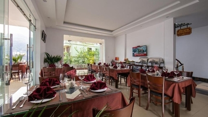 Nhà hàng khách sạn Sapa 3* Mountain Queen House