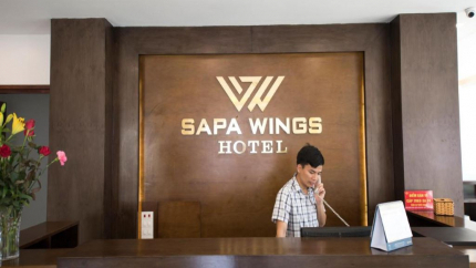Lễ tân Khách sạn Sapa Wings