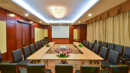 Không gian phòng hội nghị tại khách sạn Sapaly Lào Cai