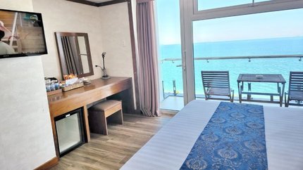 Phòng Family Balcony Sea View