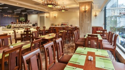 Nhà hàng khách sạn