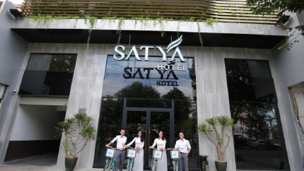 Lối vào khách sạn
