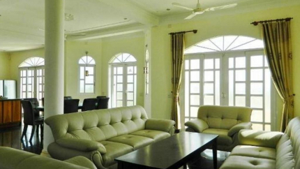 Phòng khách Family Villa tại khu nghỉ dưỡng Scandia