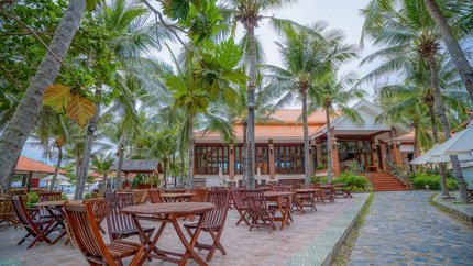 Không gian nhà hàng ngoài trời