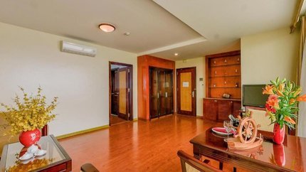 Căn phòng rộng rãi, thoáng mát