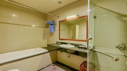 Phòng tắm tiện nghi