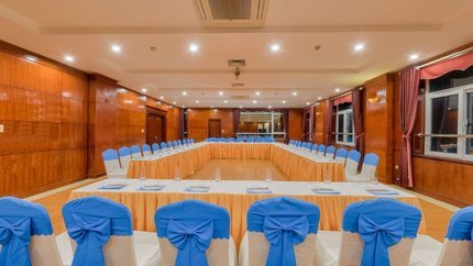 Phòng họp hội nghị