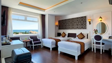 Deluxe Sea View Room Twin Bedroom