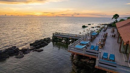 Resort ngắm hoàng hôn