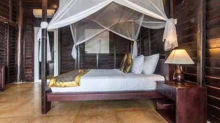 Phòng Ocean Front Villa with Bathtub