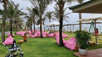 Khoảng sân vườn để vui chơi và hóng mát