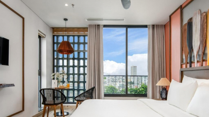 Phòng Deluxe Studio with Cityview tại Seahorse Hotel 3 sao