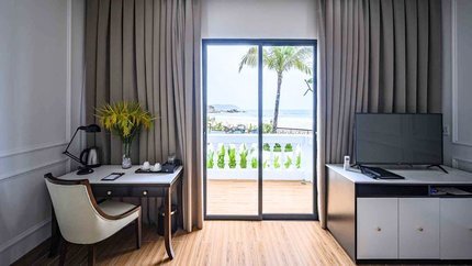 Trang bị bàn làm việc