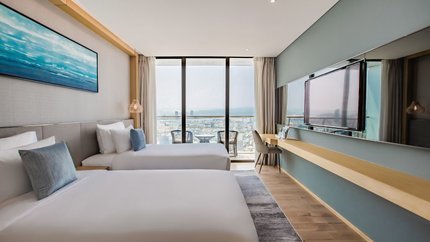 Superior City View Twin Bedroom