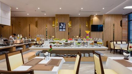 Nhà hàng tại khách sạn