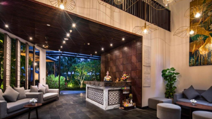 Khu vực lễ tân Senvila Hoian Resort & Spa