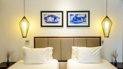 Đèn lồng treo tạo sự khác lạ cho căn phòng