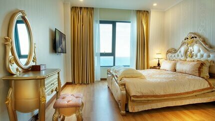 Phòng Serene Suite VIP Queen Bedroom