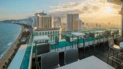 Góc nhìn từ hướng khách sạn