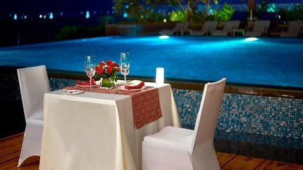 Bữa tối tại khách sạn