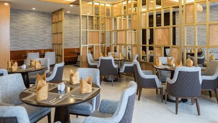 Nhà hàng Harbor chuyên phục vụ buffet và thực đơn gọi món