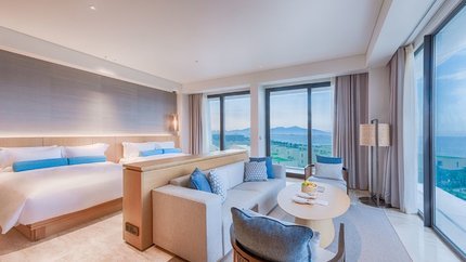 Corner Suite Room Twin Bedroom