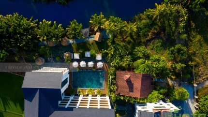 Shining Riverside Hotel & Spa