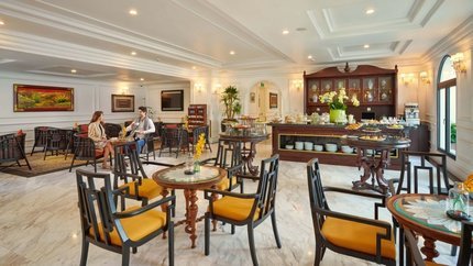 M Lounge