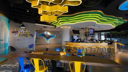 Không gian tích hợp quầy Bar và khu giải trí của khách sạn