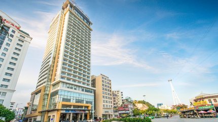 Soleil Hạ Long Hotel - Trademark Collection by Wyndham
