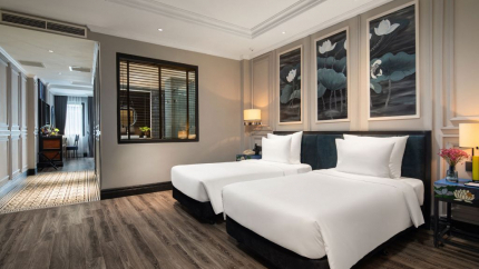 Solarium Family Connecting Room