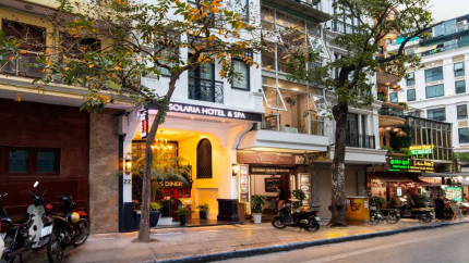 Khách Sạn Solaria 4*