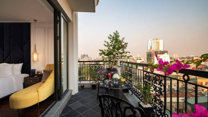 Ban Công Hạng Phòng Suite Balcony