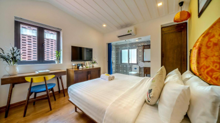 Phòng có nhiều cửa sổ thoáng mát