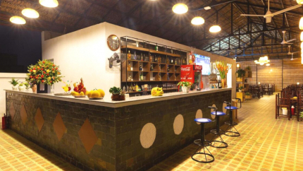 Quầy bar khu nghỉ dưỡng Sona Ninh Bình