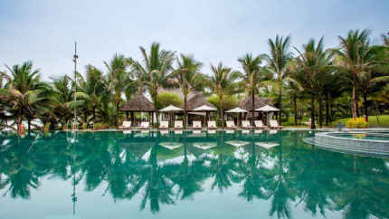 Hồ bơi Sonata Resort & Spa 4*