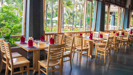 Nhà Hàng tại Sonata Resort & Spa