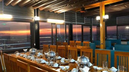 Nhà hàng tại Stellar 3 sao